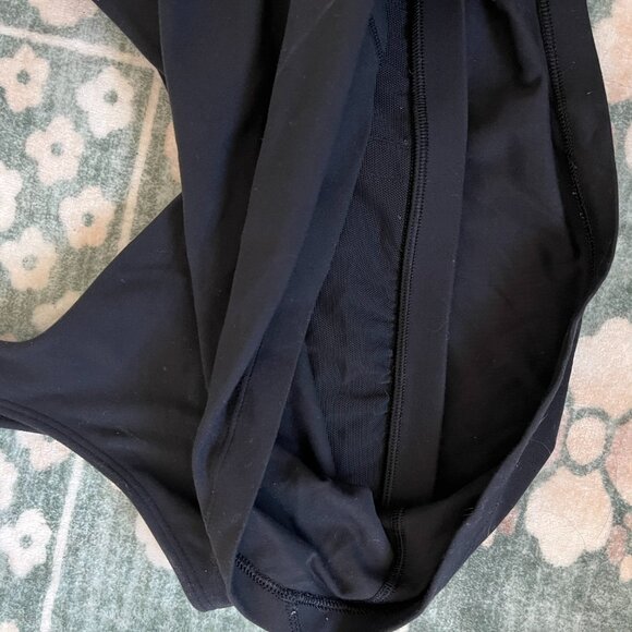 Lululumon Bra Tank Top - Picture 4 of 4